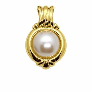 Golden Pearl Pendant